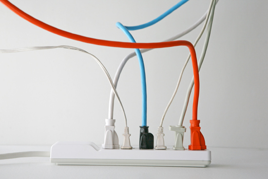 盛夏將至電器火災(zāi)多發(fā) 重視家居防火