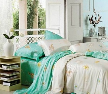 藍(lán)絲羽床品,傳遞無(wú)限溫情