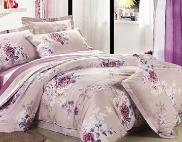 藍(lán)絲羽床品,傳遞無(wú)限溫情