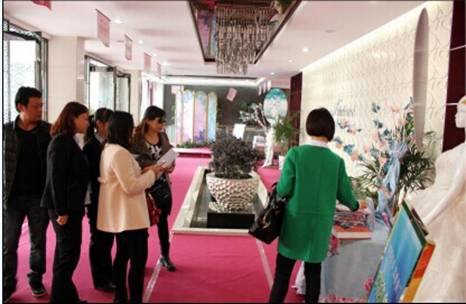 ���ˍu�Ҽ�2015������Ʒ�b�p���߽��N����Մ���A�M�Y����