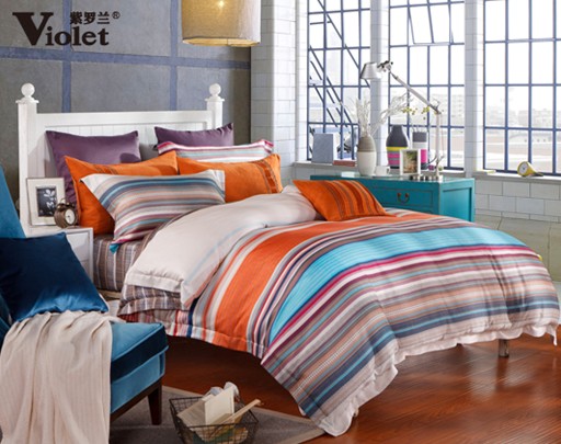 天絲磨毛:溫暖與絲滑兼?zhèn)? border="0" src="http://m.abinforcer.com/Upload/201501/21/201512195541976.jpg"></p>
<p><font face="Verdana">紫羅蘭家紡天絲磨毛套件推薦</font></p>
<p><font face="Verdana"><strong>悅動</strong></font></p>
<p align="center"><strong><img alt=