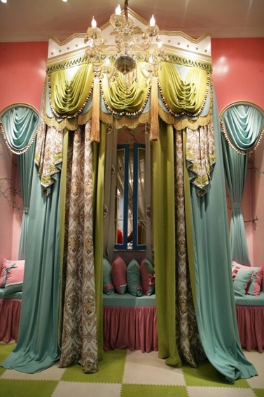 ��ɫ�ߔ̚���fǧ