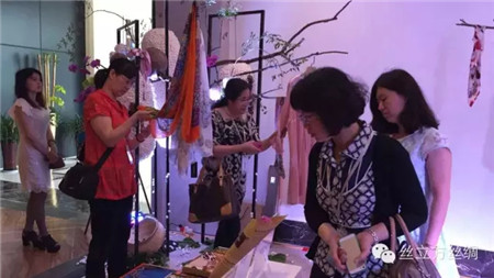 �z�����������ΘI���ɞ��ِΨһ��Ʒٝ����