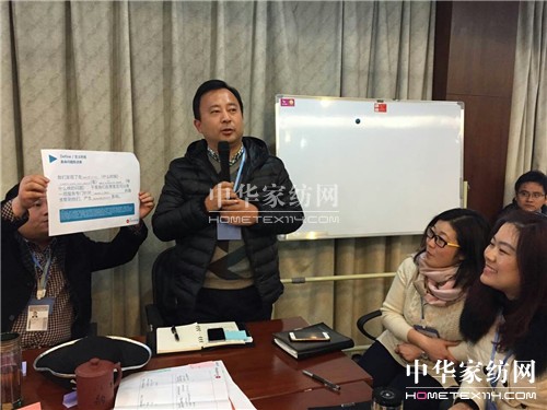 堂皇集團(tuán)舉行4D創(chuàng)新拓展培訓(xùn)