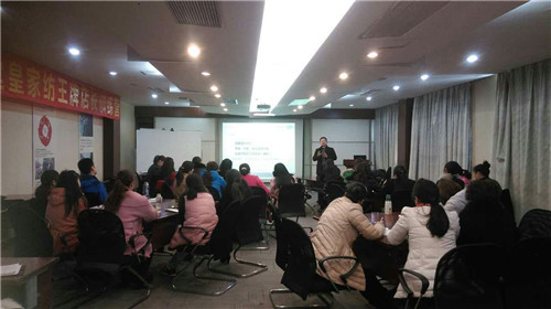 2016年堂皇家紡?fù)跖朴?xùn)練營(yíng)圓滿(mǎn)結(jié)業(yè)