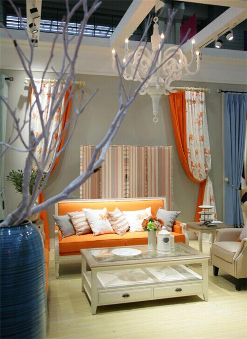 ���ڼҼ���ˇ�߼Ҿ��b�չ���L�в�ˇ���]