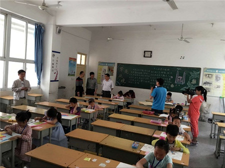 雨蘭2016“家紡消費及品牌運營研討會”首站—-河南站現場觀摩