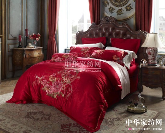 ����Ҽ���Ů�����ޕr(sh��)����ĸ��ʲô���飿