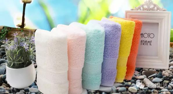 ��ԡ���������ɫ��