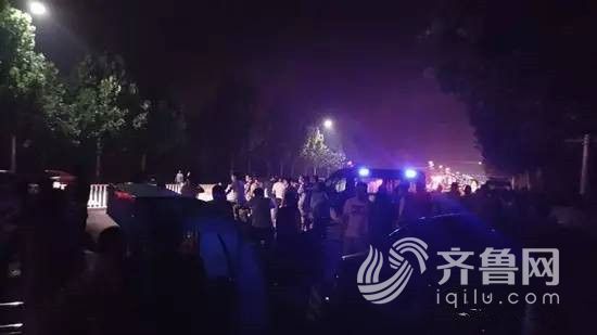 壽光市千榕家紡倉庫突發大火