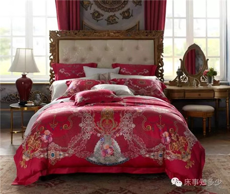 ����Ҽ���һ��ɫ���������ζ���ħ�ԣ�