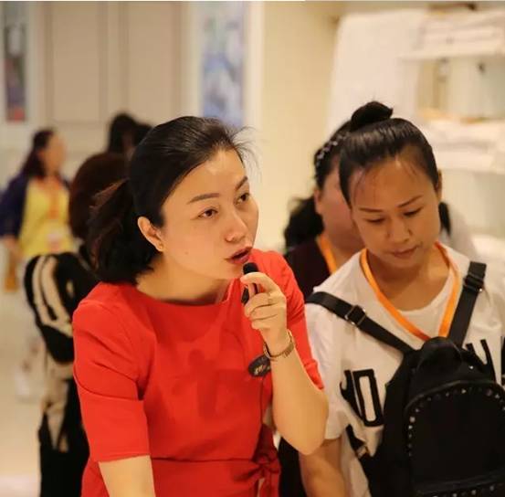 �Pʢ�Ҽ�����(��i)�����E��2017�ﶬ��Ʒ�l(f��)����(hu��)�A�M�Y�����sҫ35����