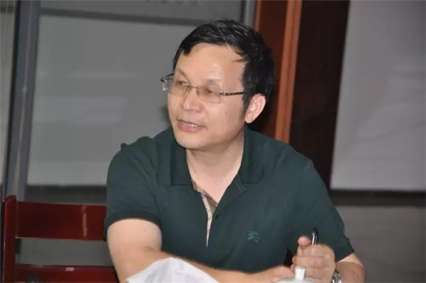 海職高與家紡行業(yè)舉行校企黨建共建簽約儀式