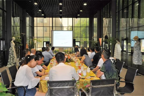 �����Ҽ��f�����L��һ������؛�M�M