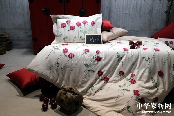 初綻—遇見新我——FEELING品牌發(fā)布會(huì)北京舉行