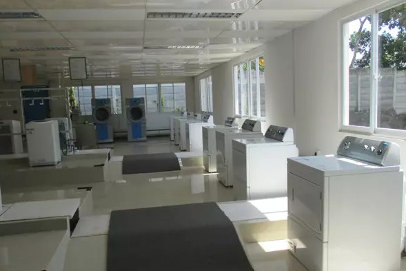 孫瑞哲率團(tuán)考察印尼當(dāng)?shù)仄髽I(yè),展望國(guó)際合作共贏之路