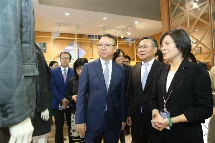 彰顯紡織大國(guó)風(fēng)范,中紡聯(lián)“秋季聯(lián)展”開幕