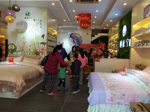 ˯�����Ҽ�¡���M�vꖽ���������𱬣�