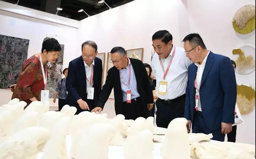 �������25�d��δ��������k��--2019�ﶬ�Ҽ�չ�ڇ��ҕ�չ���ģ��Ϻ����A���_Ļ