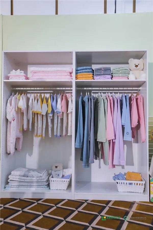 ȫ��������Gɫ����(y��ng)�(li��n)�˳������Ӄxʽ�ߡ������a(ch��n)Ʒ�Gɫ����(y��ng)朹����c�u�r��(d��o)�t����B�����Ϻ��e��