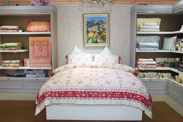 ���������|�����W�����칤ˇ�͹żҼ��������u��ӛ����&�����ס�ϵ�аl(f��)������Cieltown�Ġ�С�(zh��n)2022�ﶬӆ؛�������u�e��