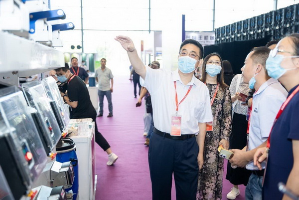 ���������d�u(y��)�M�M���Č��Ї������²���չ�A�M�]Ļ